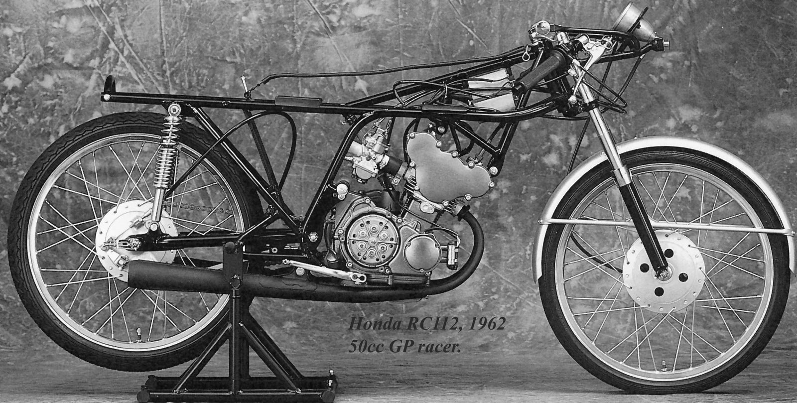 Legenda Motor Balap Honda RC112 Tiger Scrambler